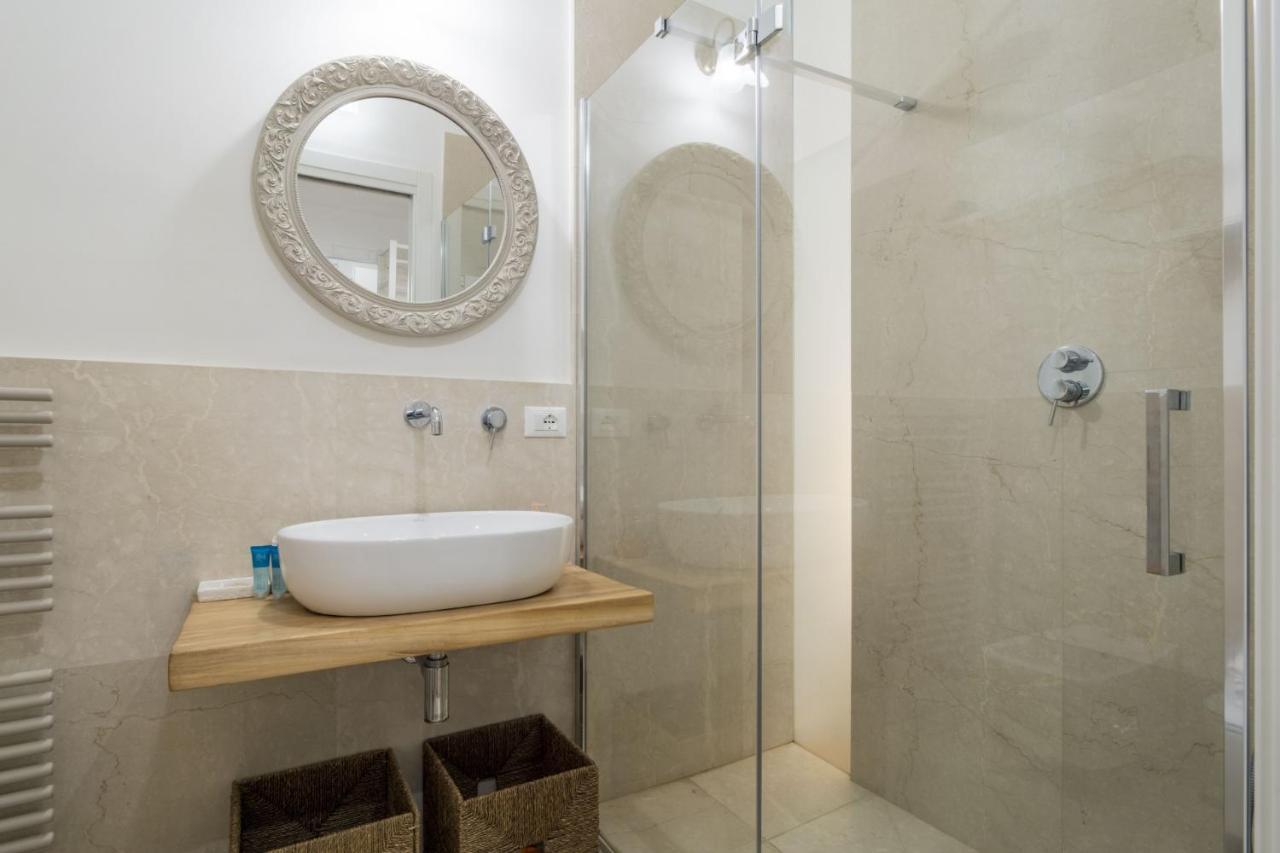 Easylife - Elegante Dimora A Due Minuti Dal Duomo Apartamento Milán